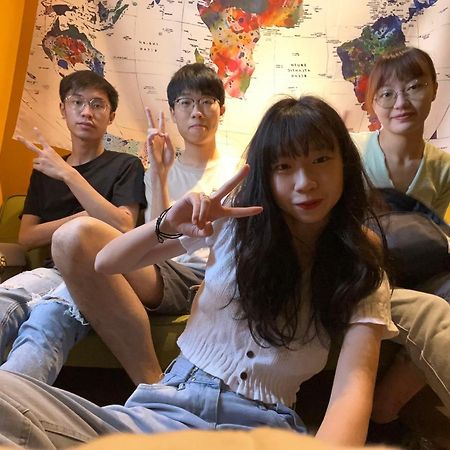 mydeer backpacker Hostel Tainan Buitenkant foto