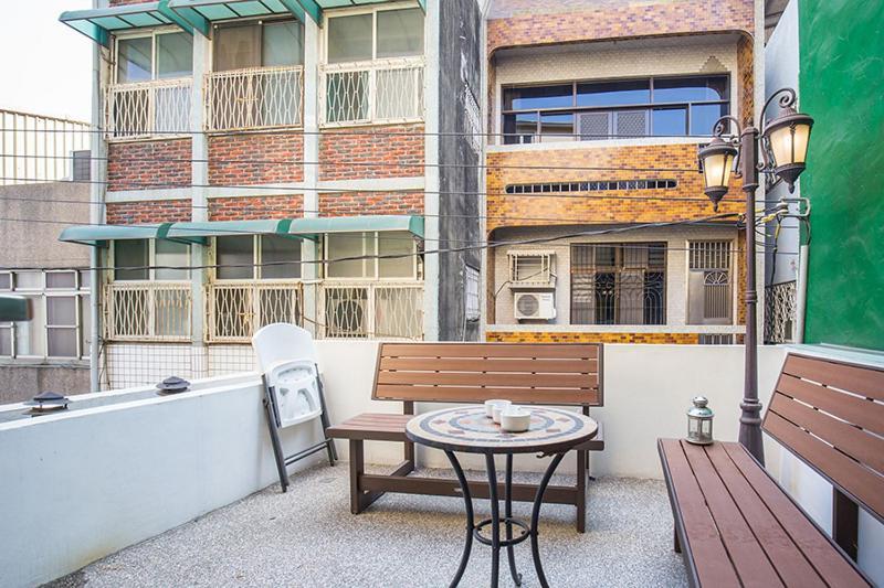 mydeer backpacker Hostel Tainan Buitenkant foto