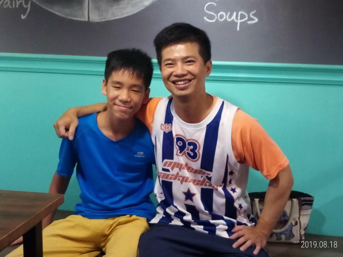 mydeer backpacker Hostel Tainan Buitenkant foto