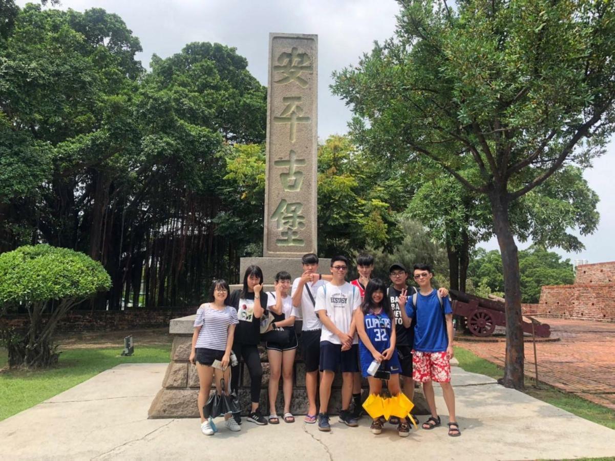 mydeer backpacker Hostel Tainan Buitenkant foto